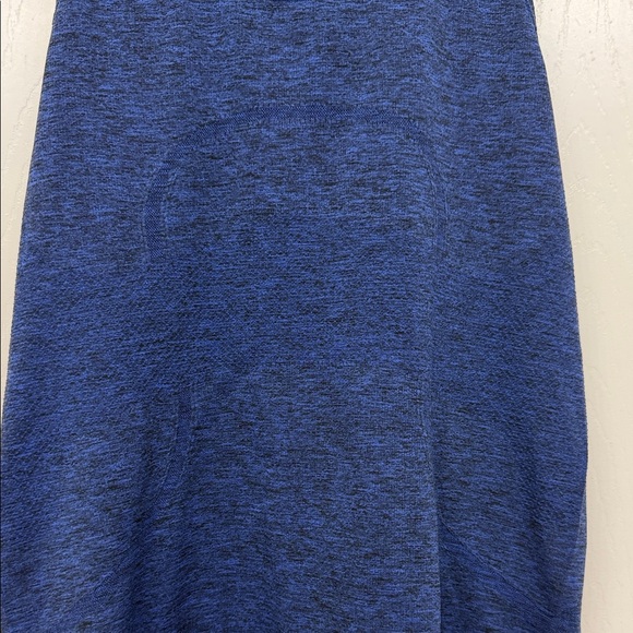 Lululemon Swiftly Tech Racerback in Sapphire Blue/Black: 6 - Picture 5 of 8